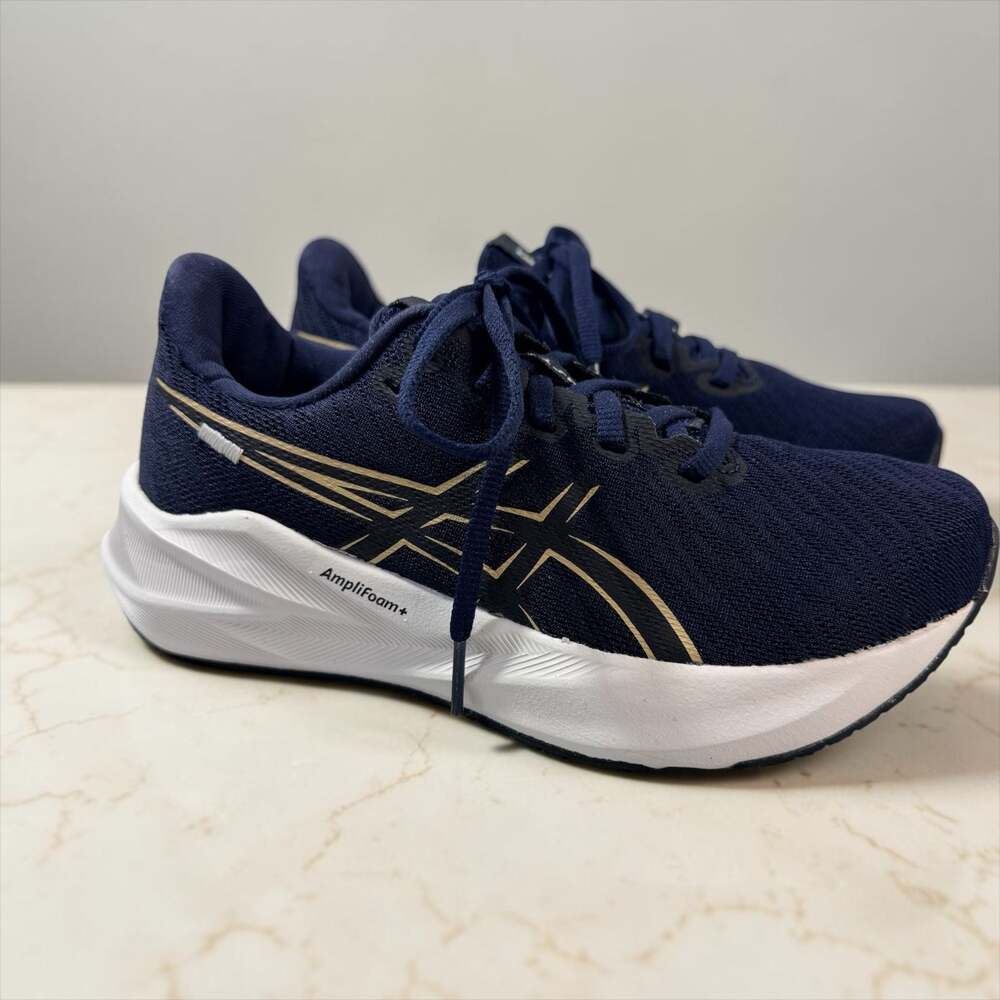 ASICS Versablast 4 Women's Running Shoes in Midnight/Champagne 5.5
